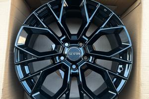 Cerchi in lega MAK 18”