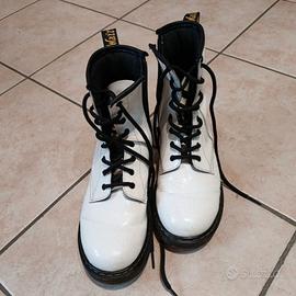 Dr. Martens