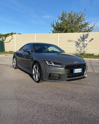 Audi TT 2.0 tfsi S-line 230cv