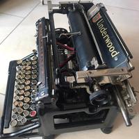 Macchina da scrivere Underwood