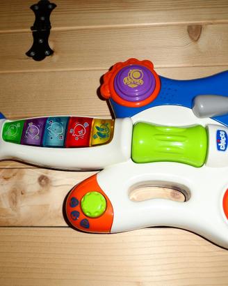 Chitarra gioco chicco