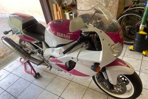 Yamaha YZF 750 - 1993