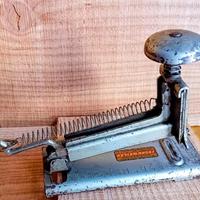 Spillatrice vintage da tavolo Electric 420 Austria