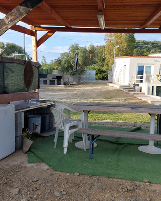 Terreno con roulotte , si può fare l'orto
