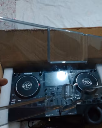 Numark mixstream pro +
