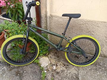 Bicicletta BMX Decathlon 