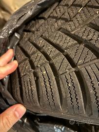 2 x Hankook Winter i*cept RS3 205/45 R17 88V XL BC