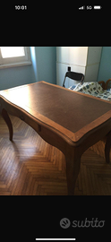 Tavolo in legno massello