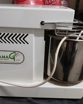 Impastatrice professionale a spirale IM8