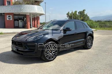 PORSCHE Macan 2.0