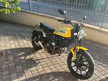 Ducati Scrambler 800 Icon