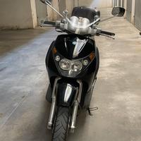 Piaggio Beverly 200 anno 2002