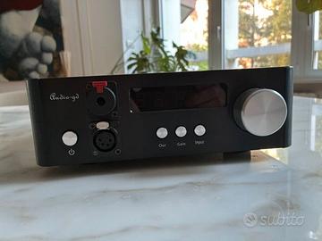 Amplificatore cuffie e preamp Audio-GD NFB-AMP1