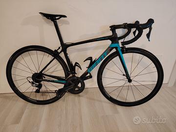 Bici da strada carbonio