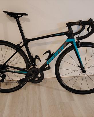 Bici da strada carbonio