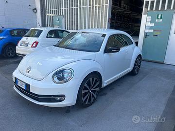 Volkswagen Maggiolino 2.0 TSI DSG Sport
