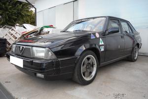 Alfa Romeo 75 Milano 2.5 V6