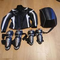 Giacca moto,protezioni e zaino a guscio