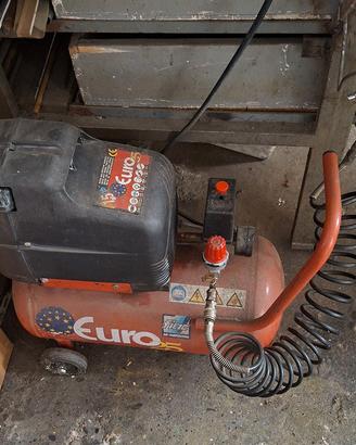Compressore d'aria FIAC Euro 25 (24 Litri) + Acces