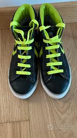 Converse Limited edition nere e fluo