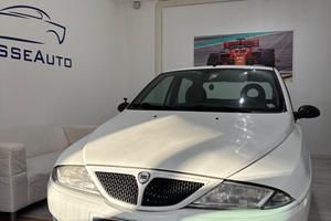 Lancia Y 1.2i cat Elefantino Blu
