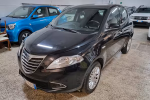 Lancia Ypsilon 0.9 TwinAir 85CV 5P Ecochic Gold