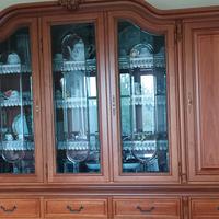 Mobile in legno da salotto 