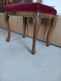 Puof ottomano in stile chippendale