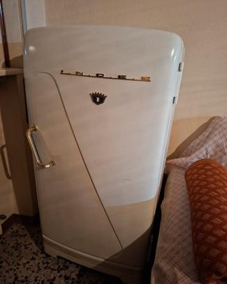 Frigorifero INDES (Pre-Indesit)
