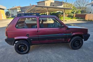 PANDA 4 X 4