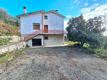 Casa singola da ristrutturare