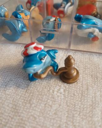 Raccolte di sorpresine Kinder complete con cutodia