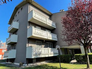 4 locali a peschiera borromeo