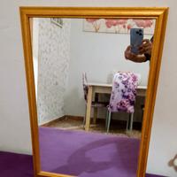 specchio in legno dorato 