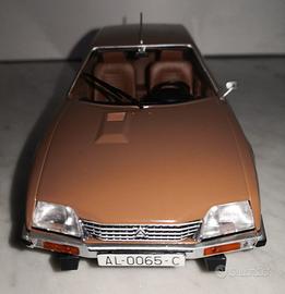 1/24 DIECAST MODEL CITROEN CX PALLAS 2400 (1976)