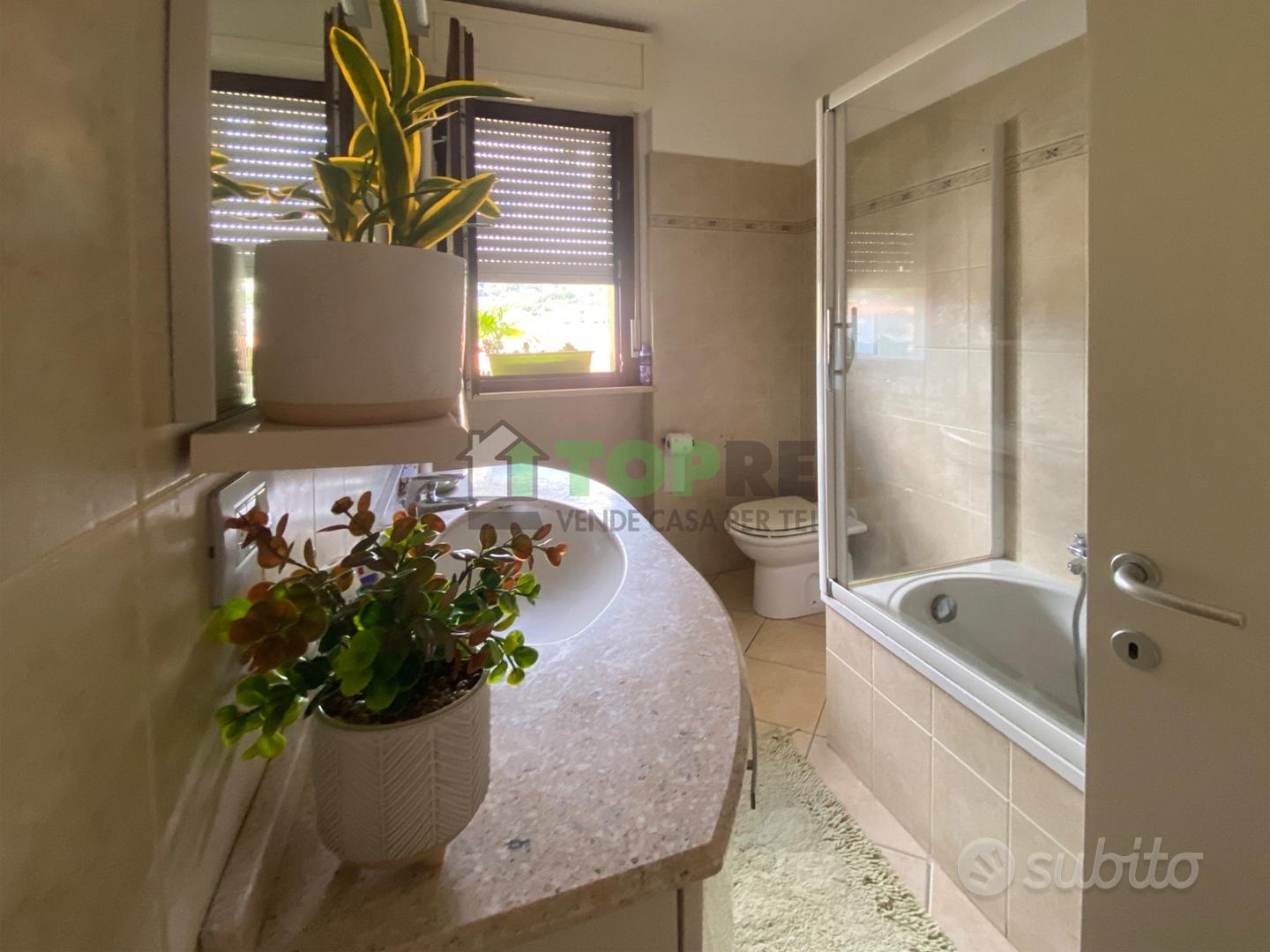 Apartment in Montesilvano, Giardino - More