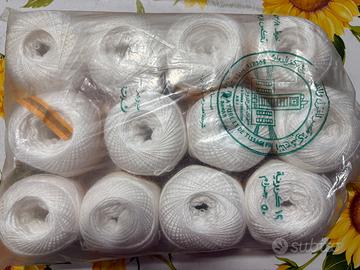 Gomitoli di cotone bianco egiziano per uncinetto