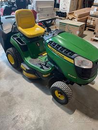 Trattorino rasaerba JOHN DEERE X146R