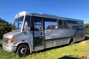 Mercedes benz 814D