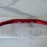 Manubrio rizoma rosso