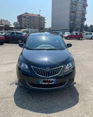 LANCIA Ypsilon Platinum Mild Hybrid 2024
