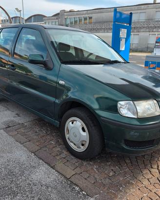 Volkswagen Polo 1.4 cat 5 porte Con 266.000km Neop