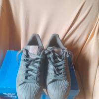 Adidas Superstar