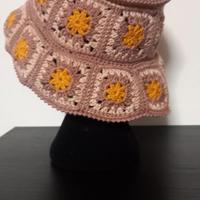 Cappello donna uncinetto