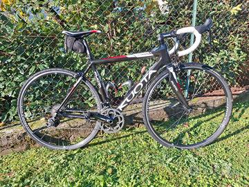 Bici carbonio Kuota kuraro