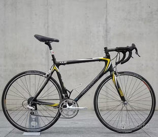 Bici da strada Giant TCR in carbonio