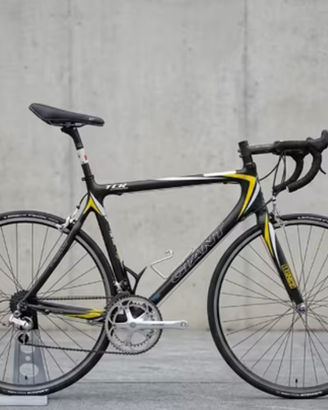 Bici da strada Giant TCR in carbonio
