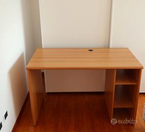 SCRIVANIA STRUTTURA ROBUSTA