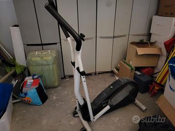 Ellittica funzionante e robusta