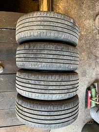 Hankook ventus prime  215/50/17